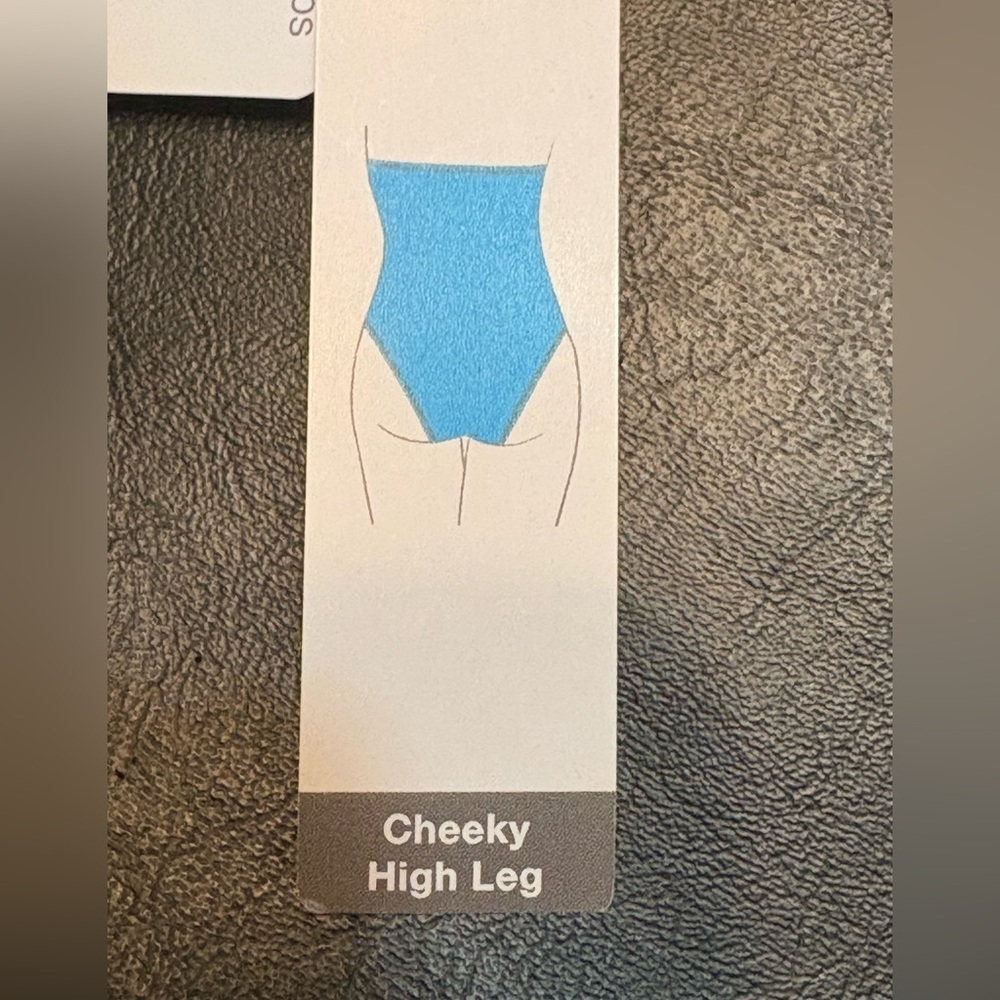 Time And TRU Leopard Beige One Piece Women Swimsuit Size M (8-10) NWT - Picture 8 of 13